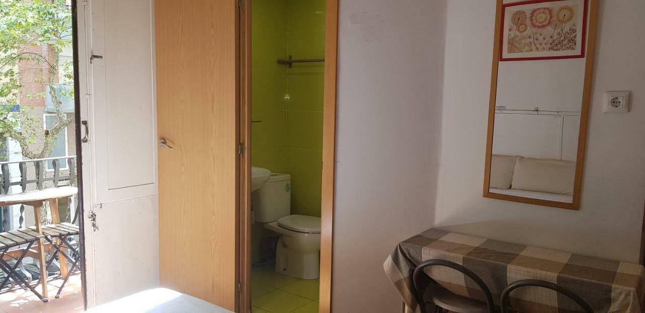 Barcelona Rooms 294 ภายนอก รูปภาพ